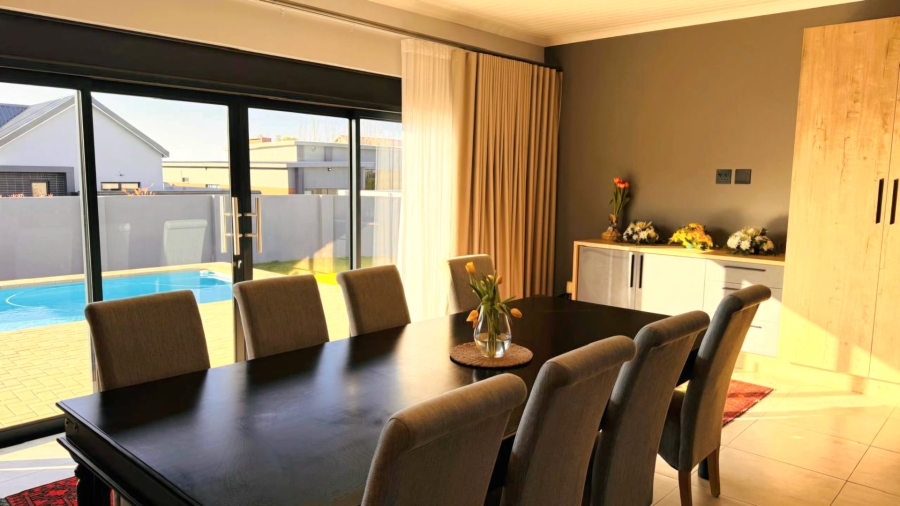 3 Bedroom Property for Sale in Somerton Estate Free State